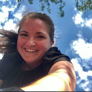 Meet your Posher, Pam